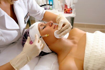 Инъекции против морщин Инъекции против морщин